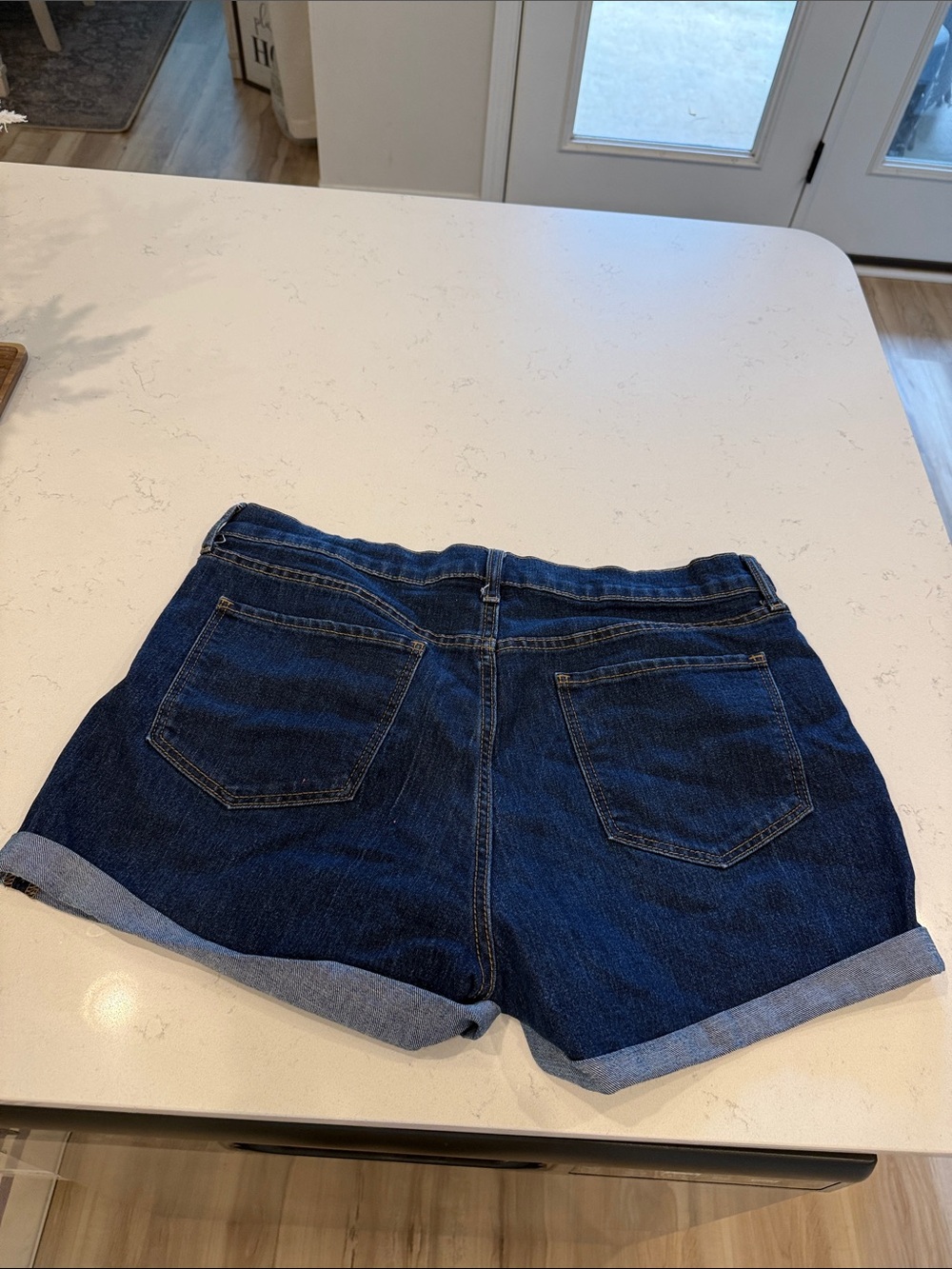 Old Navy Dark Blue Rolled Hem Denim Shorts - Picture 4 of 4